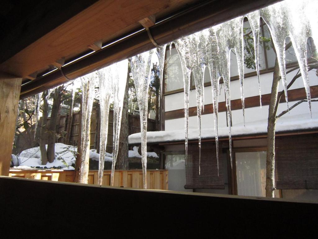 Hotel Jinpyokaku Yamanouchi  Exterior foto